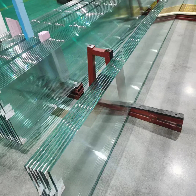 3mm 12mm Flat Curved Bent Laminated Tempered Safety Geïsoleerd Bouwproof Solar Toughened Glass voor Window Door Meubel Douche Kamer Machine Prijs