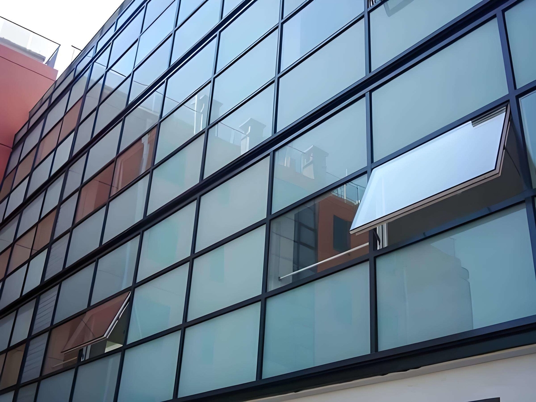 Industriële veiligheid Gelaagd glas voor architectuur Gordijnwand Balkon Railing Hotel Supermarkt Hall Ziekenhuis decoratie